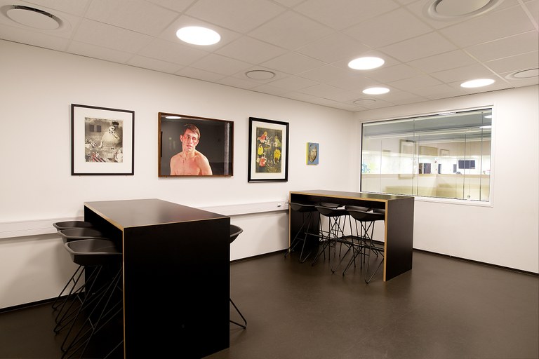 Studentkjøkken 6. etg. – Fra venstre: Håkon Grønlien, Kjetil Kausland, Decision Runa Førde, Ingeborg Annie Lindahl. Foto: Arne Rygg Studentkjøkken 6. etg.